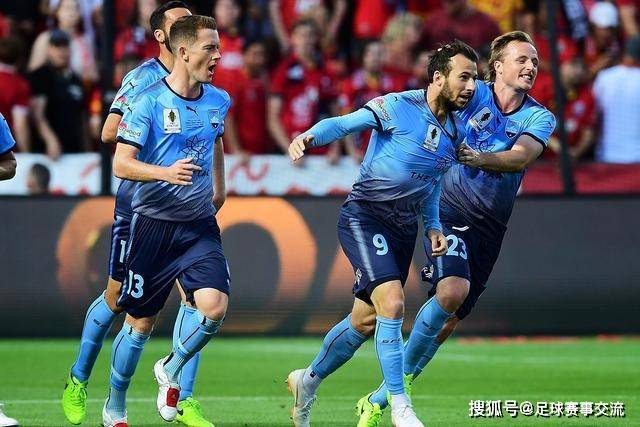 罗马诺：里尔18岁中后卫约罗心属皇马