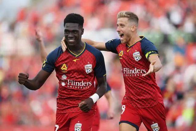 陈盈骏15分首钢胜广州 琼斯三双吉林胜江苏